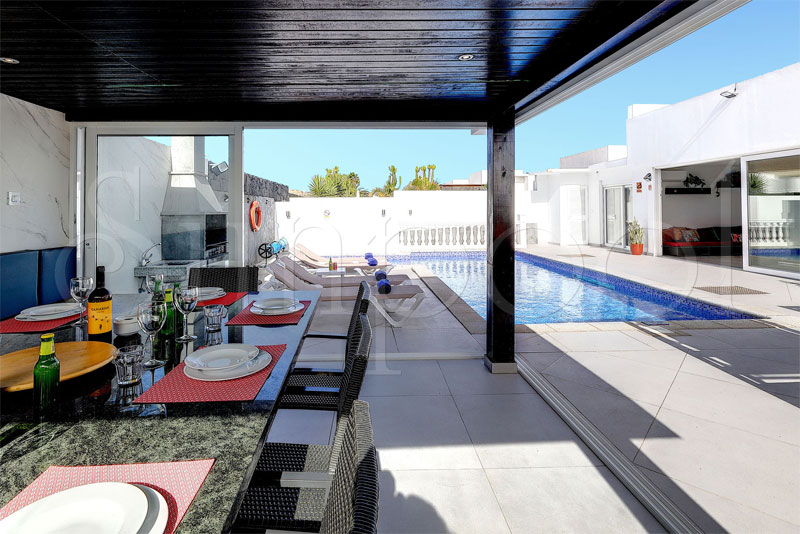 Casa Bissau - villa holidays lanzarote