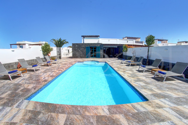 Casa Canela - private villas lanzarote