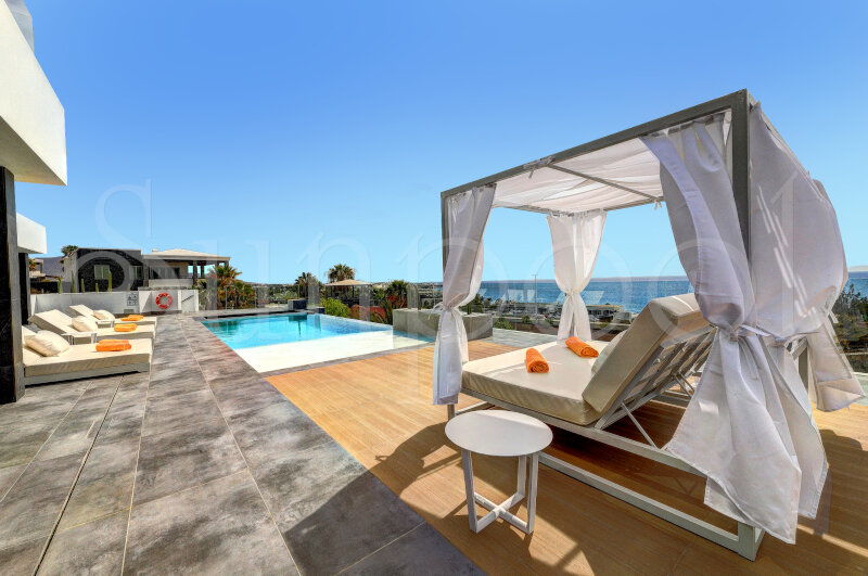 Villa Infinity - private villas lanzarote