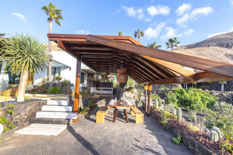 Villa Liquen - villa for rent lanzarote